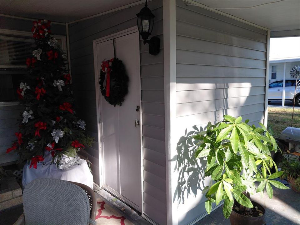 待售: $134,900 (2 贝兹, 1 浴室, 1161 平方英尺)