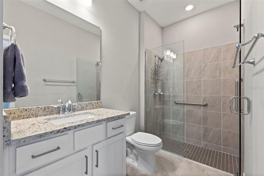 For Sale: $899,000 (6 beds, 4 baths, 3908 Square Feet)