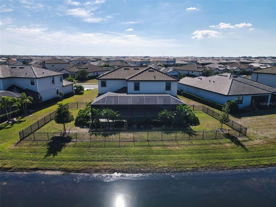 For Sale: $899,000 (6 beds, 4 baths, 3908 Square Feet)