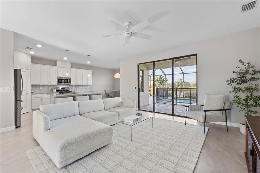 For Sale: $899,000 (6 beds, 4 baths, 3908 Square Feet)