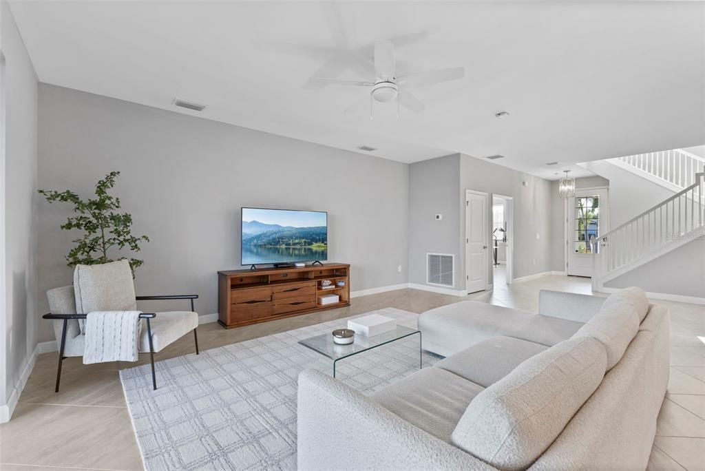 For Sale: $899,000 (6 beds, 4 baths, 3908 Square Feet)