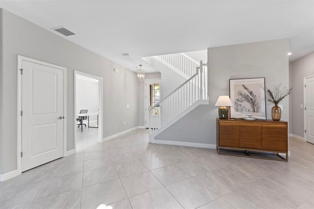 For Sale: $899,000 (6 beds, 4 baths, 3908 Square Feet)