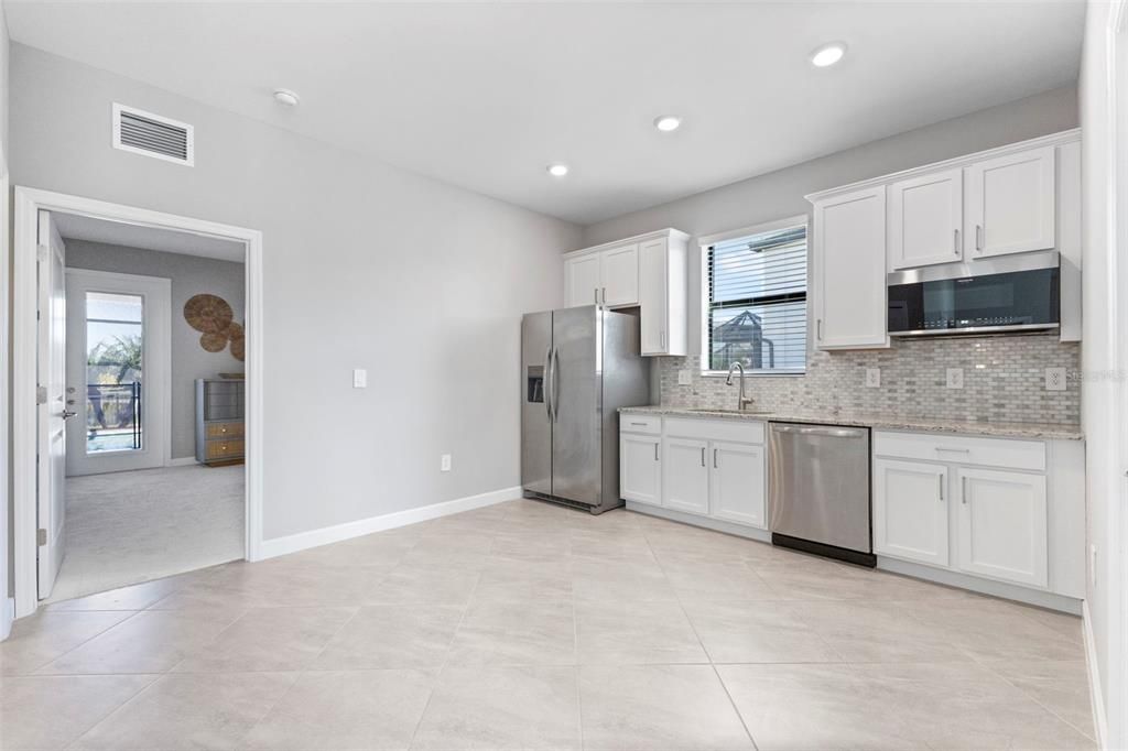 For Sale: $899,000 (6 beds, 4 baths, 3908 Square Feet)