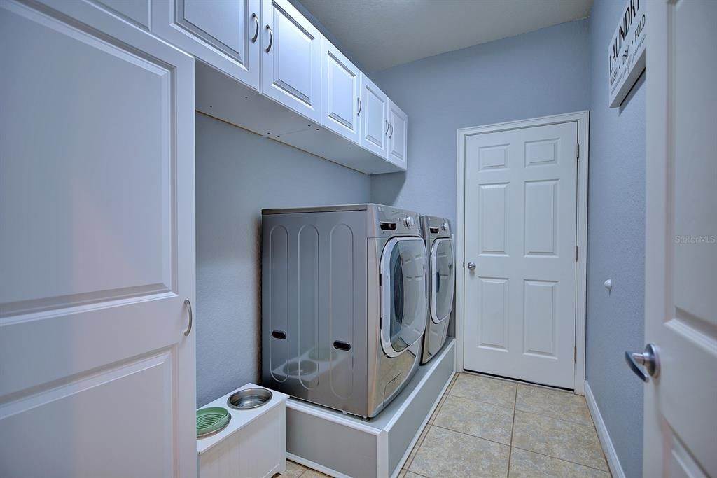 En Renta: $3,200 (4 camas, 3 baños, 2345 Pies cuadrados)