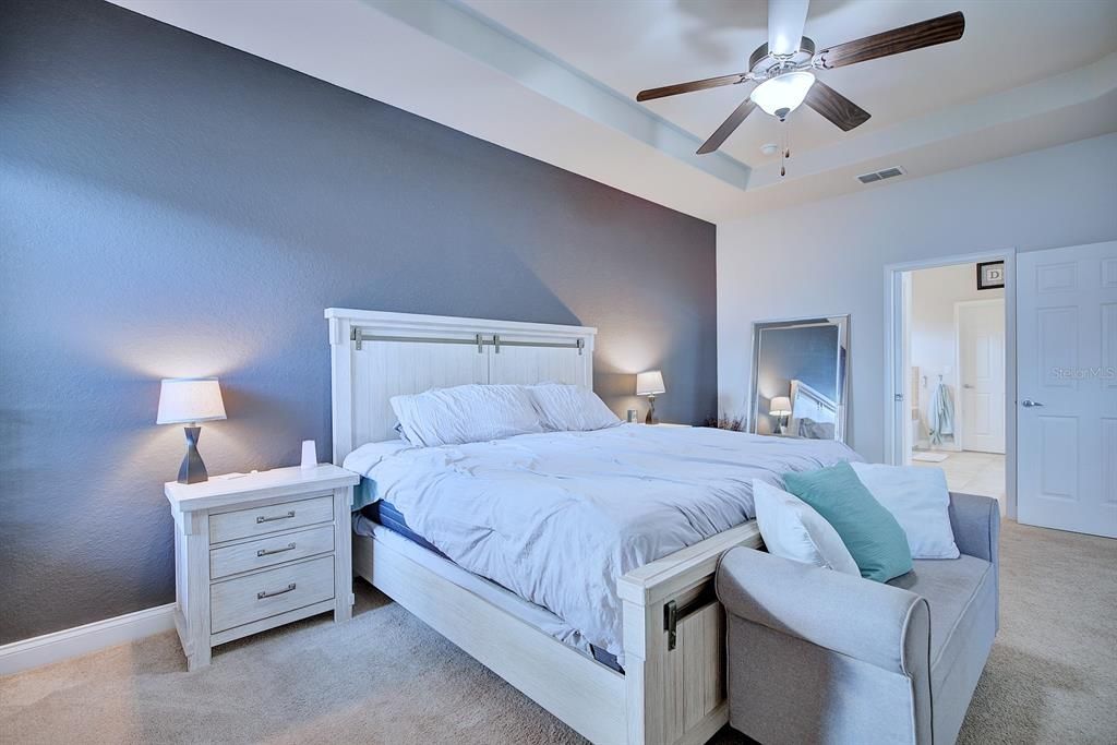 En Renta: $3,200 (4 camas, 3 baños, 2345 Pies cuadrados)