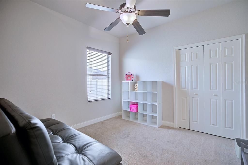 En Renta: $3,200 (4 camas, 3 baños, 2345 Pies cuadrados)