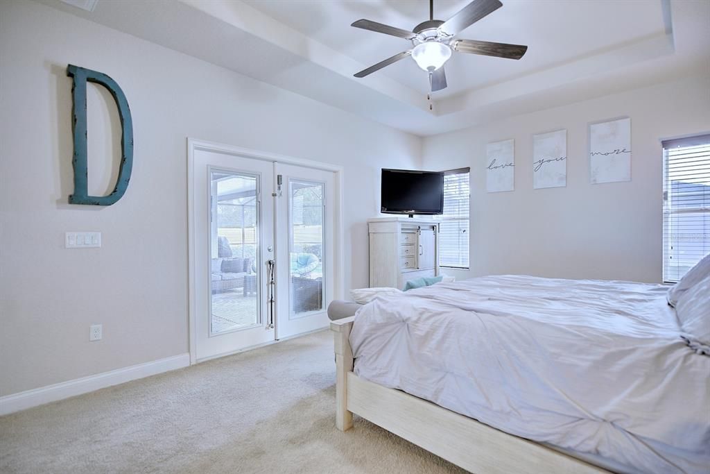 En Renta: $3,200 (4 camas, 3 baños, 2345 Pies cuadrados)