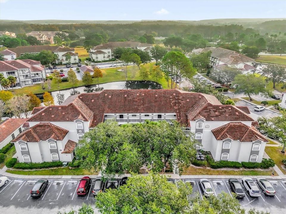 For Sale: $170,000 (1 beds, 1 baths, 861 Square Feet)