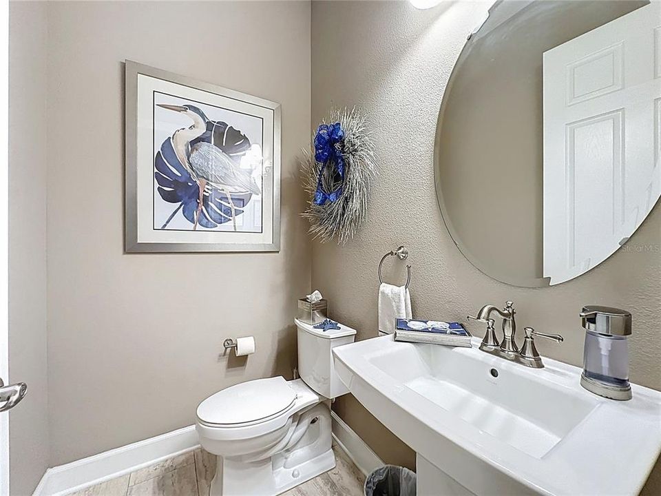 For Sale: $1,200,000 (4 beds, 3 baths, 4126 Square Feet)