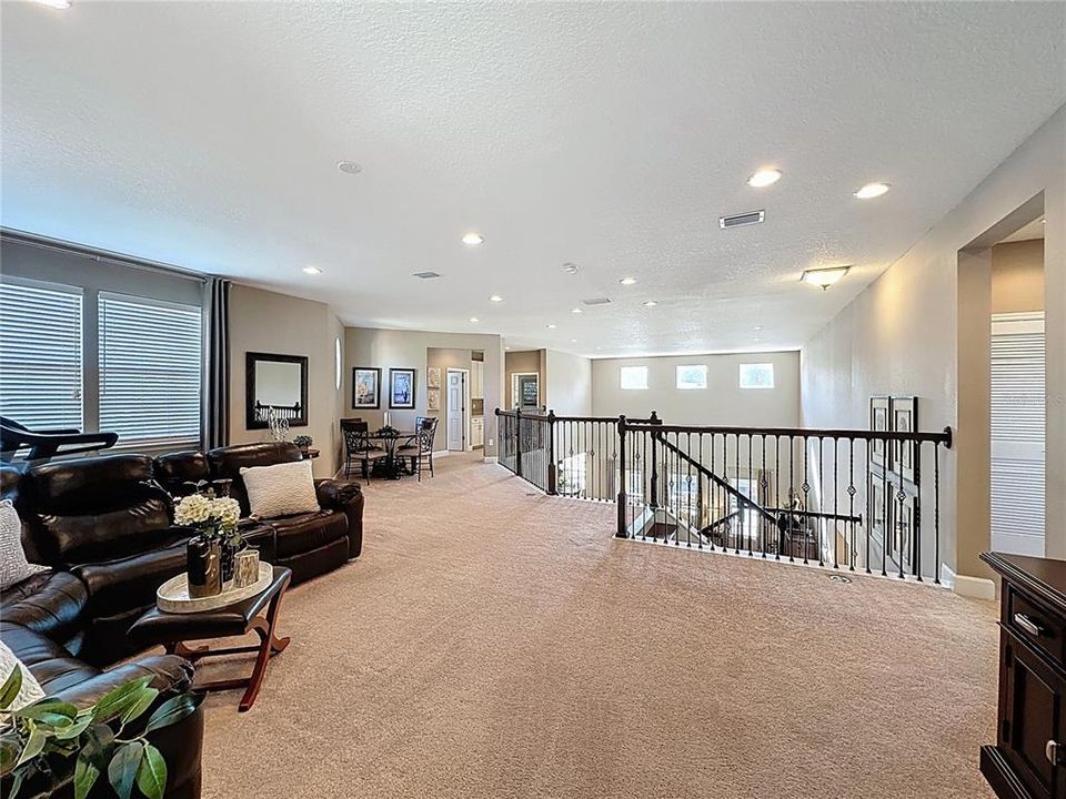 For Sale: $1,200,000 (4 beds, 3 baths, 4126 Square Feet)