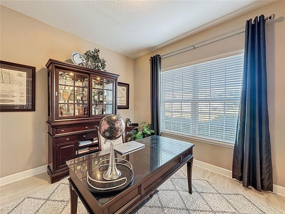 For Sale: $1,200,000 (4 beds, 3 baths, 4126 Square Feet)