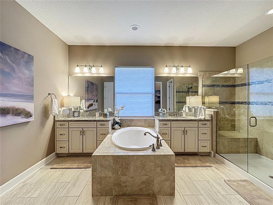 For Sale: $1,200,000 (4 beds, 3 baths, 4126 Square Feet)