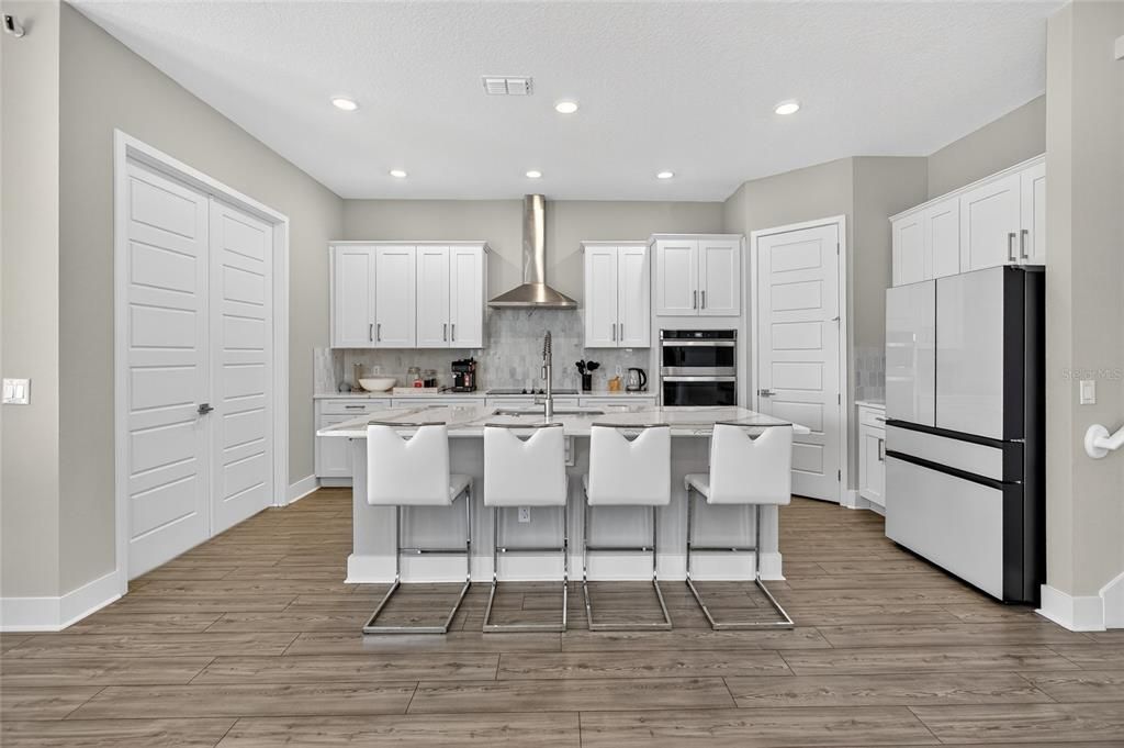 待售: $899,000 (4 贝兹, 3 浴室, 3144 平方英尺)