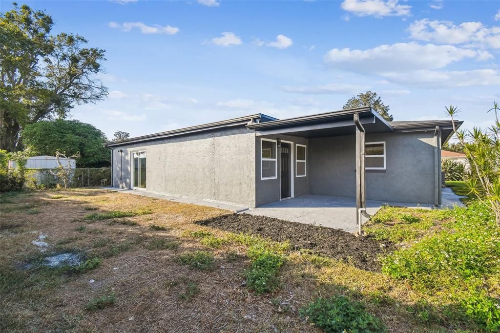 На продажу: $345,000 (3 спален, 2 ванн, 1502 Квадратных фут)