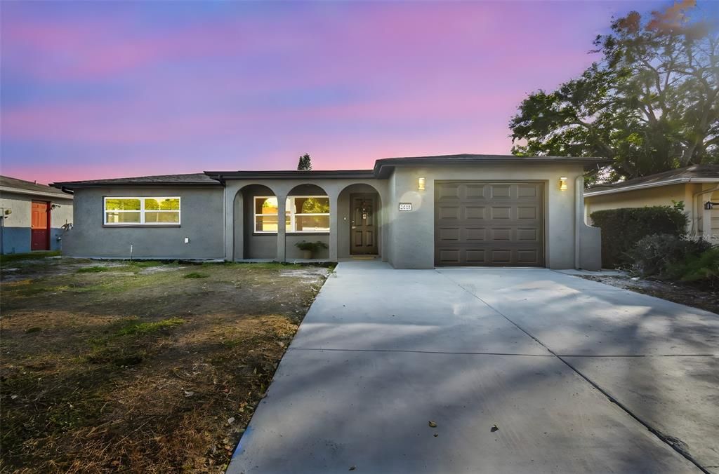 На продажу: $345,000 (3 спален, 2 ванн, 1502 Квадратных фут)