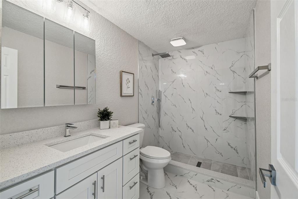 На продажу: $345,000 (3 спален, 2 ванн, 1502 Квадратных фут)