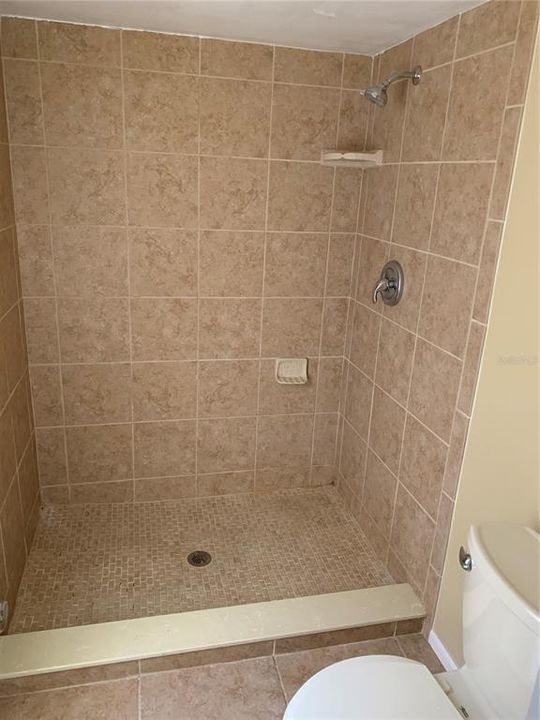 В аренду: $2,000 (3 спален, 2 ванн, 1399 Квадратных фут)