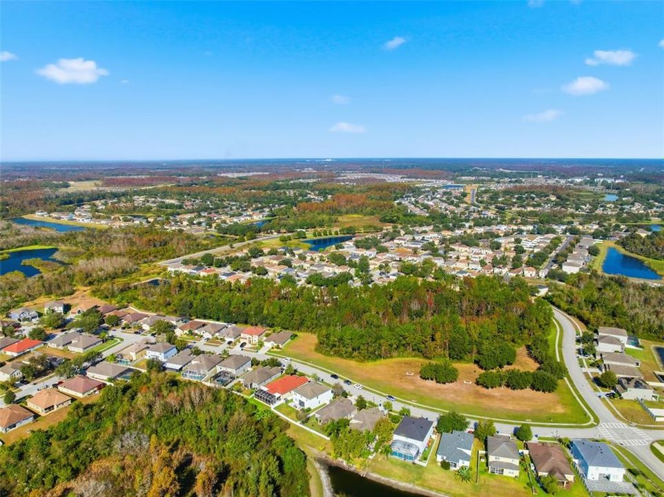 На продажу: $349,000 (4 спален, 2 ванн, 1805 Квадратных фут)