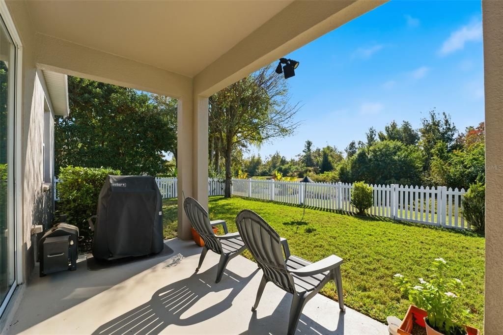 На продажу: $349,000 (4 спален, 2 ванн, 1805 Квадратных фут)