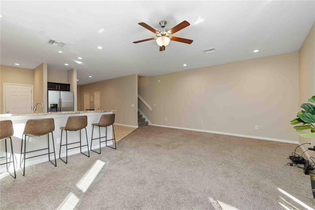 For Rent: $2,350 (3 beds, 2 baths, 2143 Square Feet)