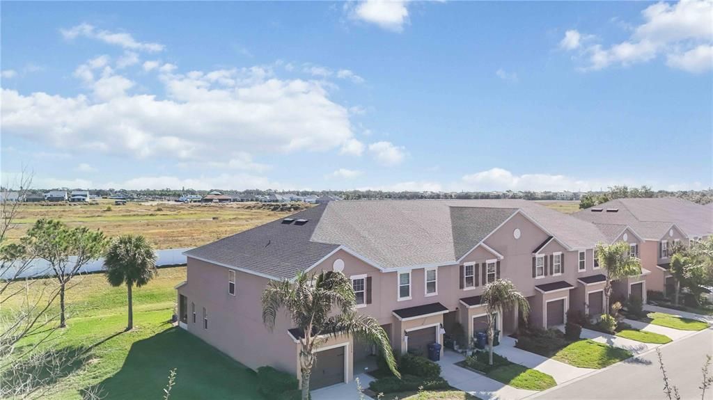 For Rent: $2,350 (3 beds, 2 baths, 2143 Square Feet)