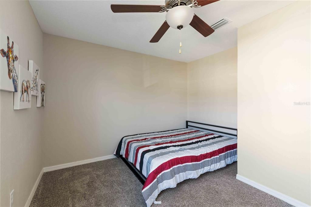 For Rent: $2,350 (3 beds, 2 baths, 2143 Square Feet)