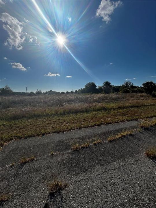 待售: $30,000 (0.23 acres)