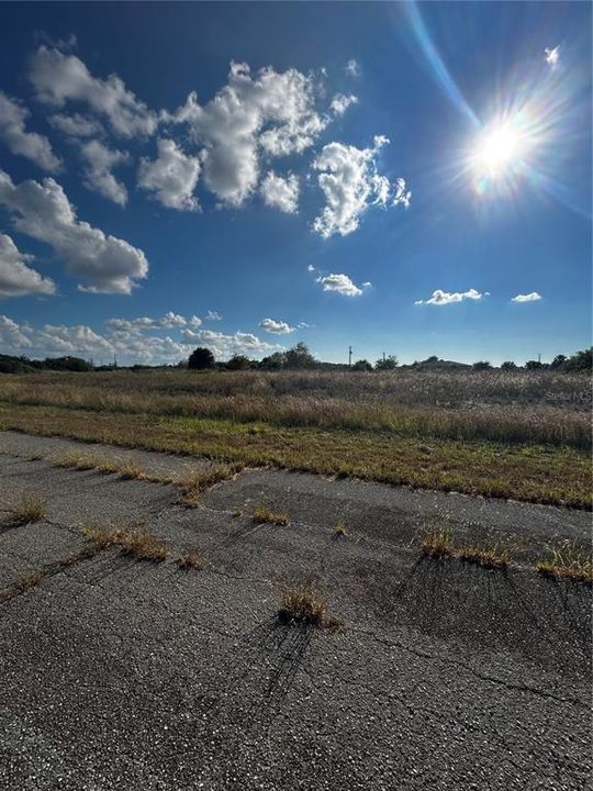 待售: $30,000 (0.23 acres)