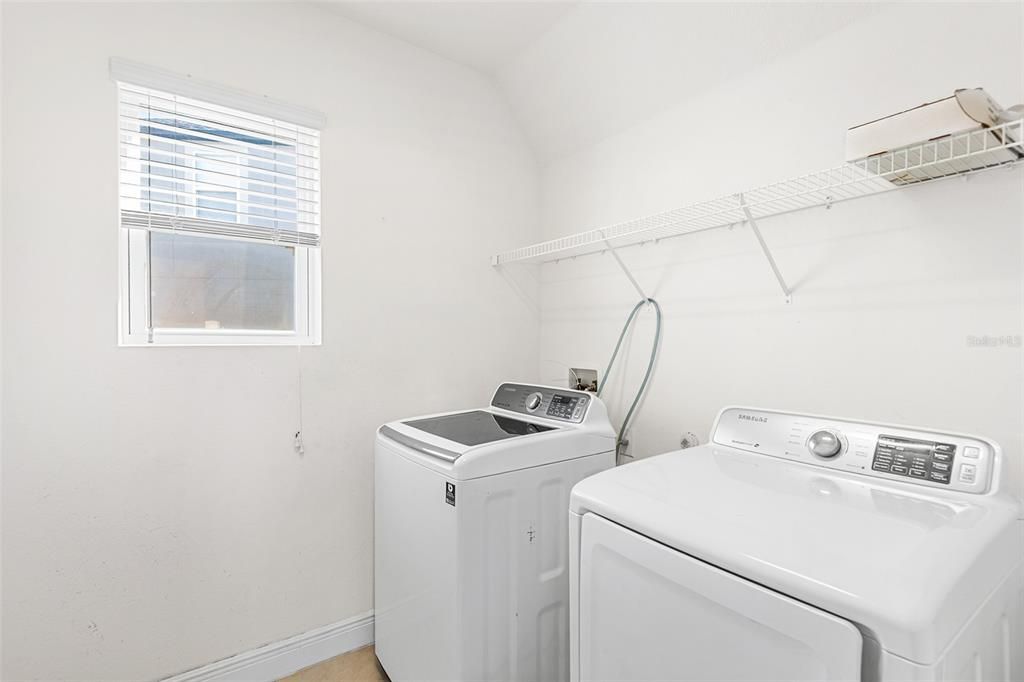 For Rent: $3,750 (4 beds, 3 baths, 2801 Square Feet)