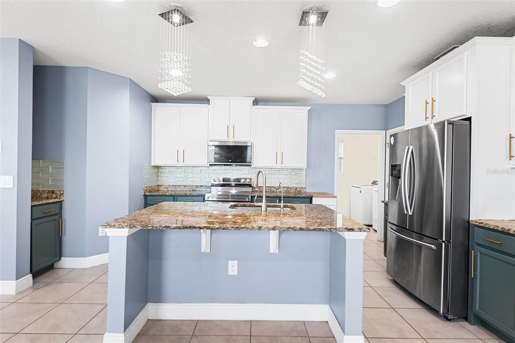 For Rent: $3,750 (4 beds, 3 baths, 2801 Square Feet)