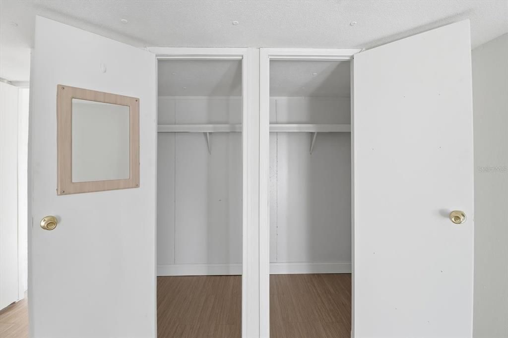 На продажу: $199,990 (3 спален, 2 ванн, 1900 Квадратных фут)