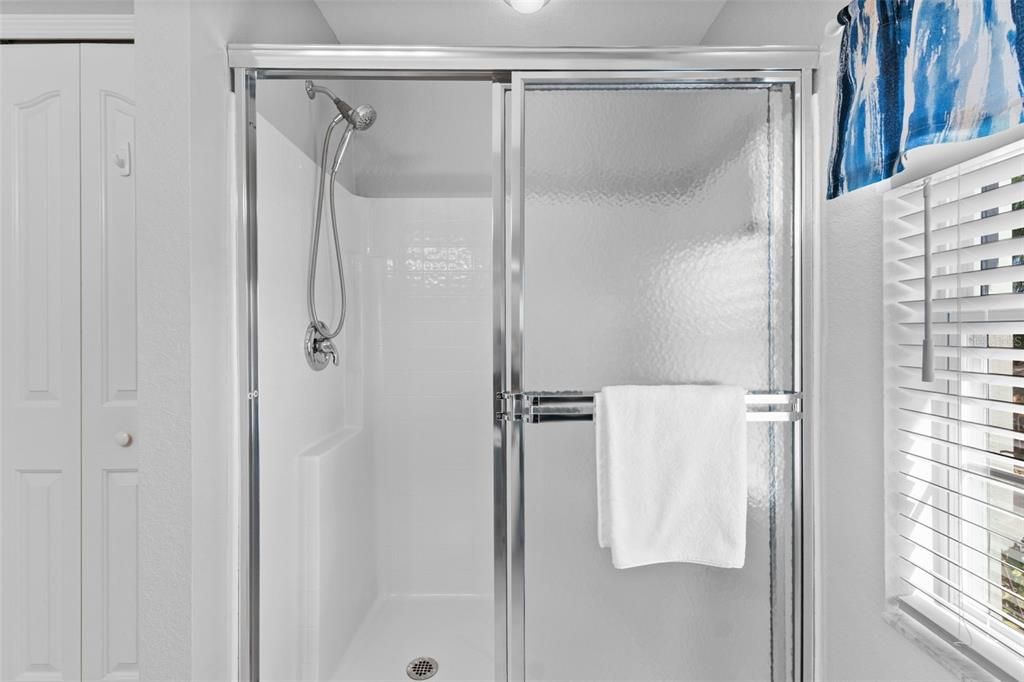 待售: $288,900 (3 贝兹, 2 浴室, 1384 平方英尺)