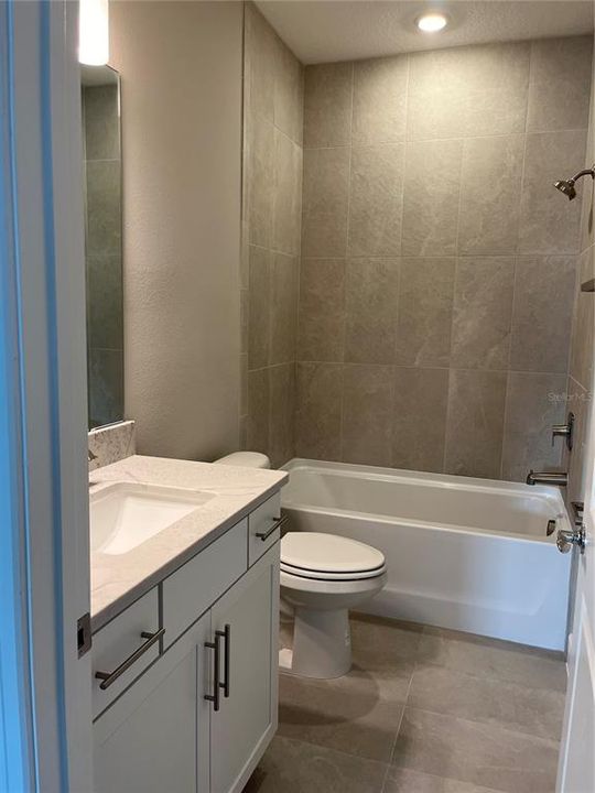 В аренду: $3,200 (5 спален, 3 ванн, 2895 Квадратных фут)