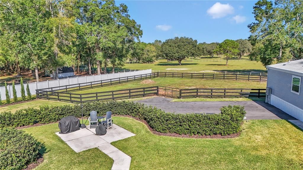 На продажу: $995,000 (6 спален, 4 ванн, 2965 Квадратных фут)