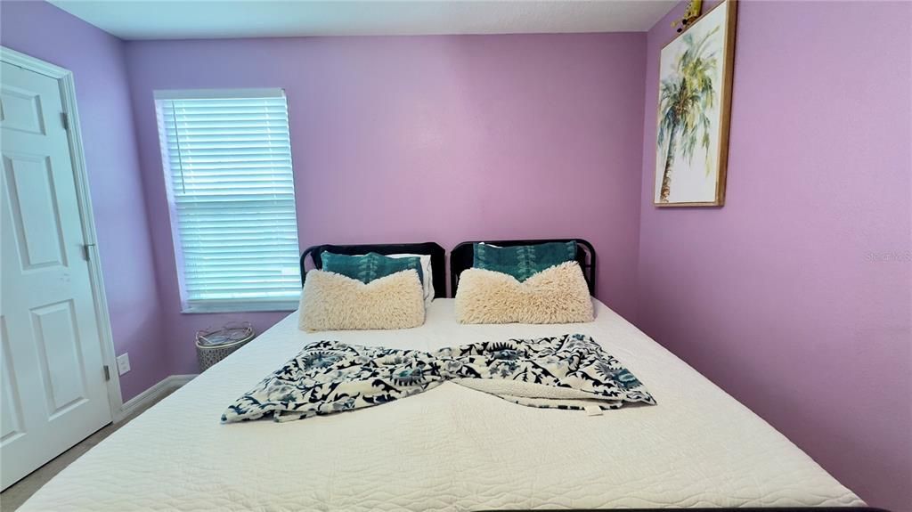 待售: $405,000 (4 贝兹, 2 浴室, 2640 平方英尺)