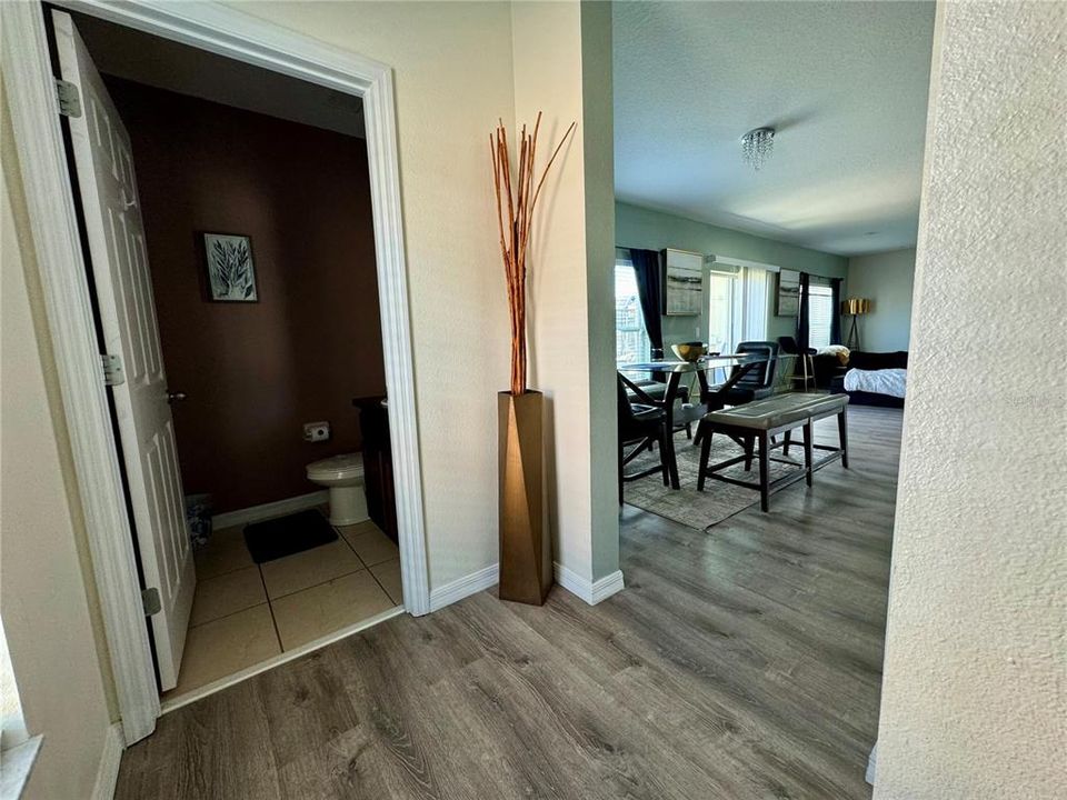 待售: $405,000 (4 贝兹, 2 浴室, 2640 平方英尺)