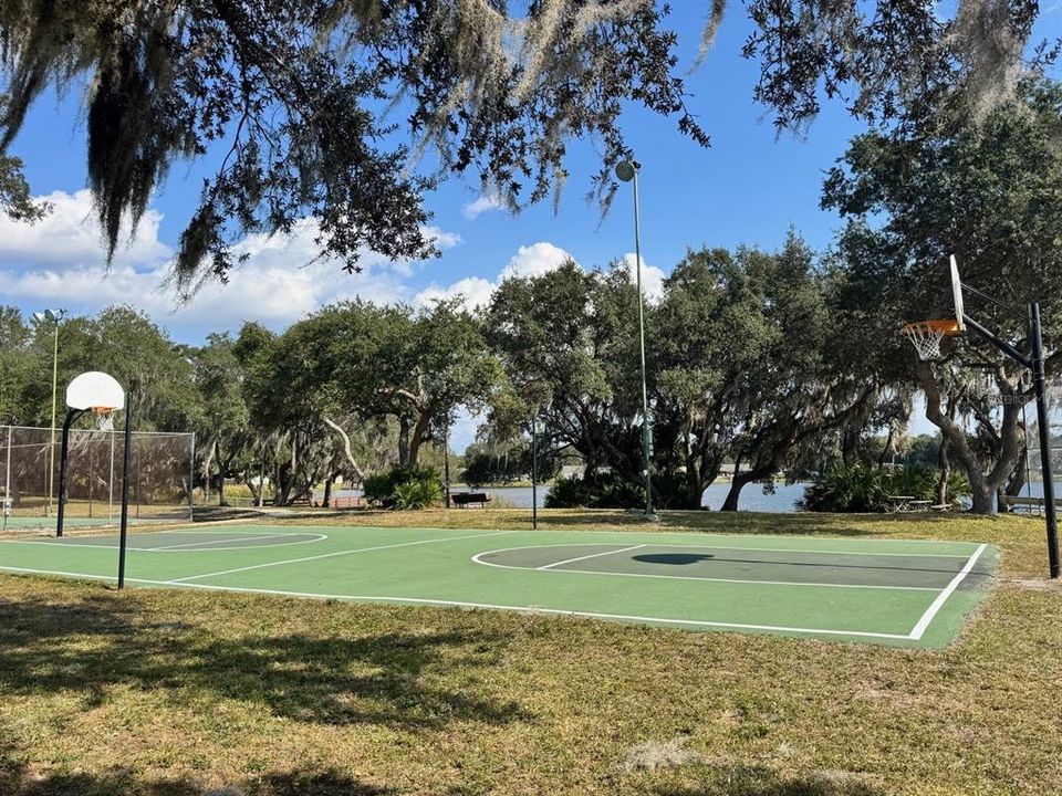 出租: $2,600 (4 贝兹, 2 浴室, 1814 平方英尺)