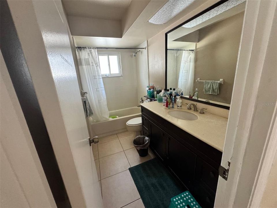 出租: $2,600 (4 贝兹, 2 浴室, 1814 平方英尺)