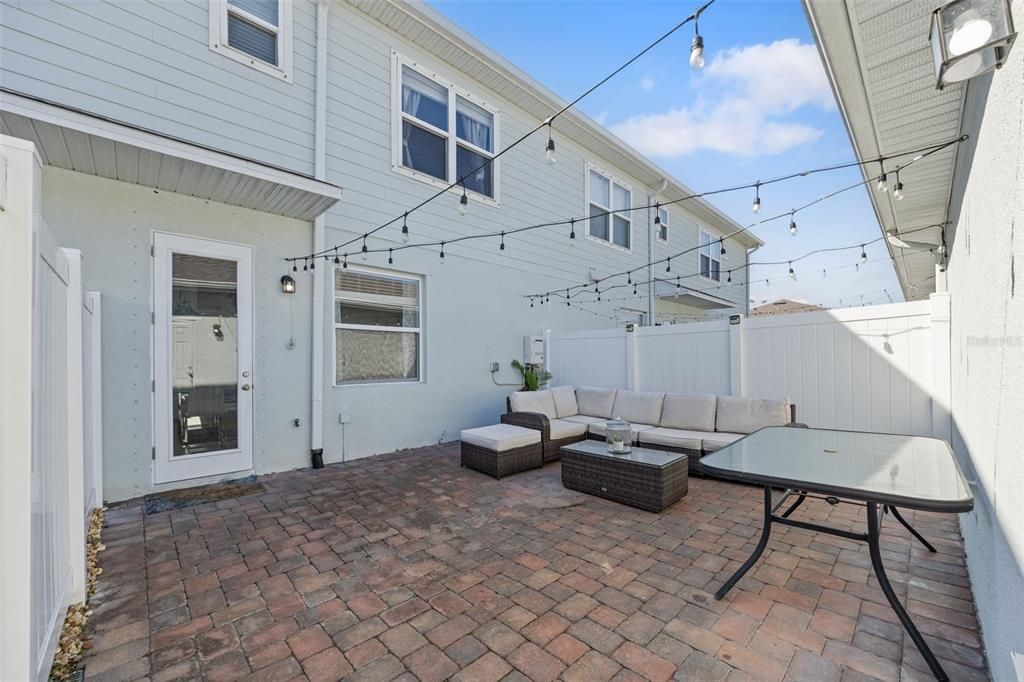 待售: $340,000 (3 贝兹, 2 浴室, 1582 平方英尺)