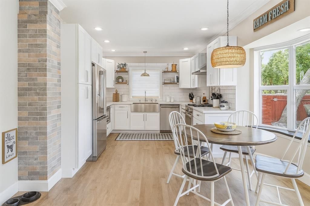 For Sale: $599,900 (4 beds, 2 baths, 2150 Square Feet)