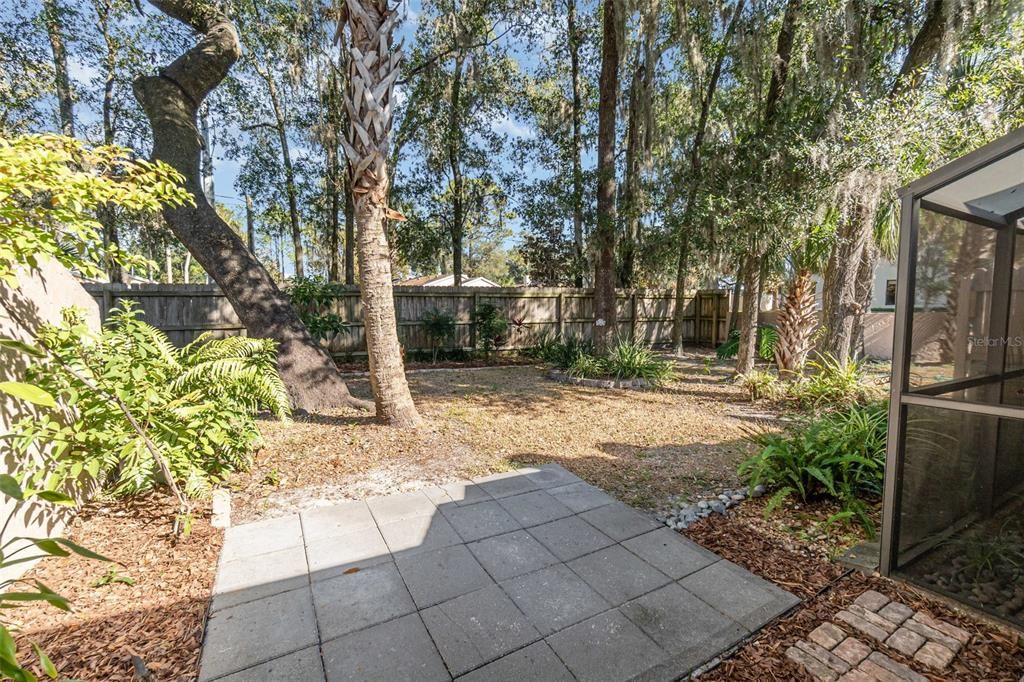 待售: $249,900 (2 贝兹, 2 浴室, 1199 平方英尺)