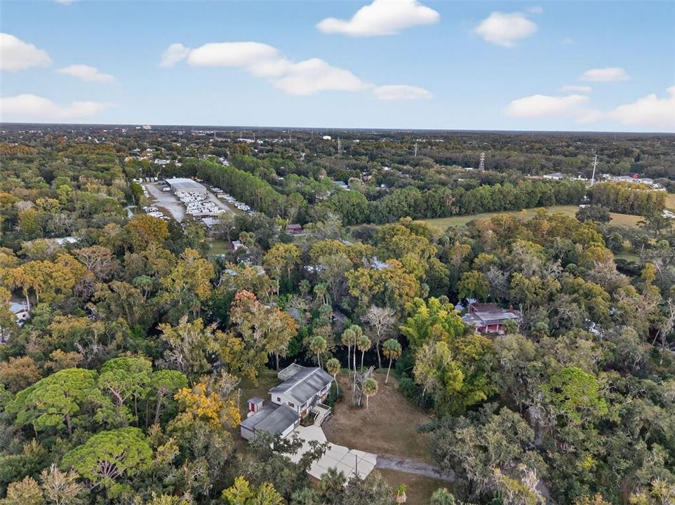 For Sale: $425,000 (5 beds, 2 baths, 1920 Square Feet)