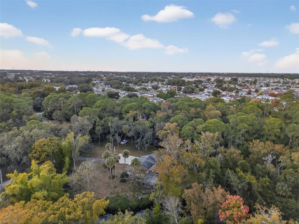 For Sale: $425,000 (5 beds, 2 baths, 1920 Square Feet)