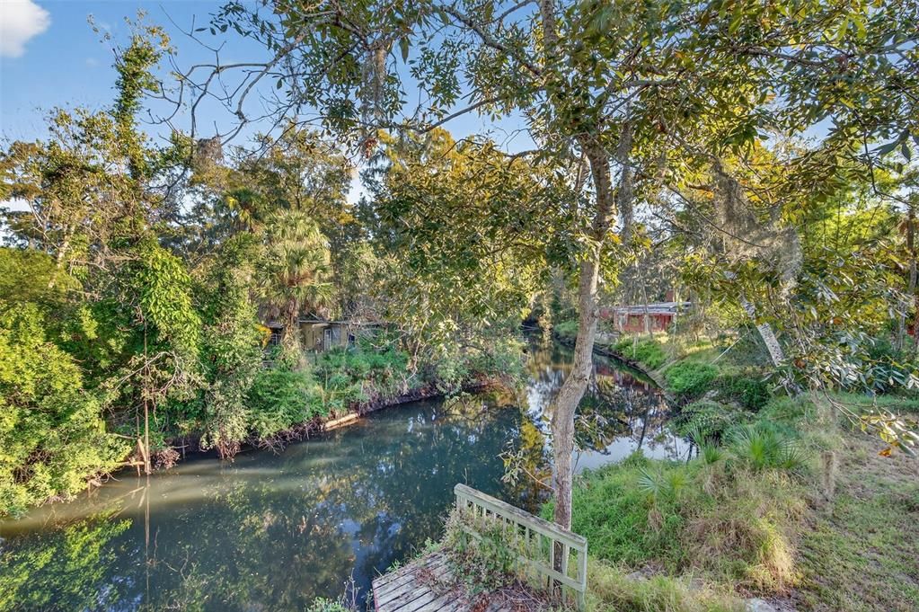 For Sale: $425,000 (5 beds, 2 baths, 1920 Square Feet)