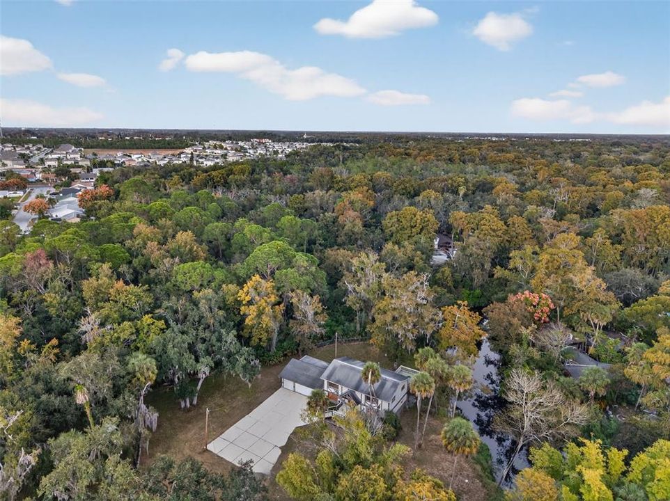 For Sale: $425,000 (5 beds, 2 baths, 1920 Square Feet)