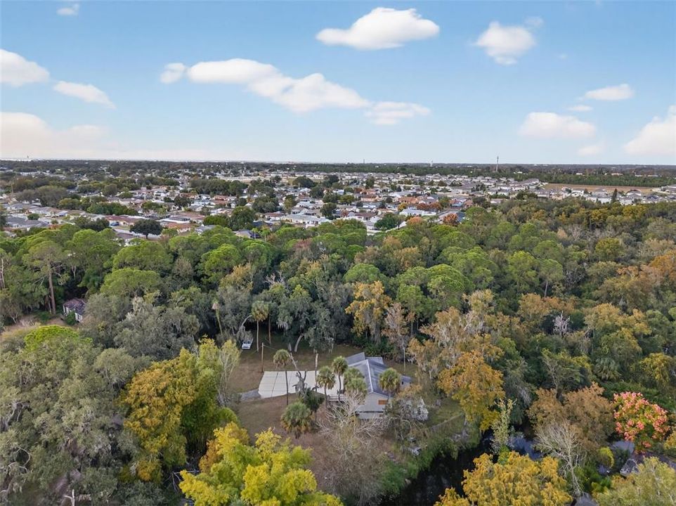 For Sale: $425,000 (5 beds, 2 baths, 1920 Square Feet)