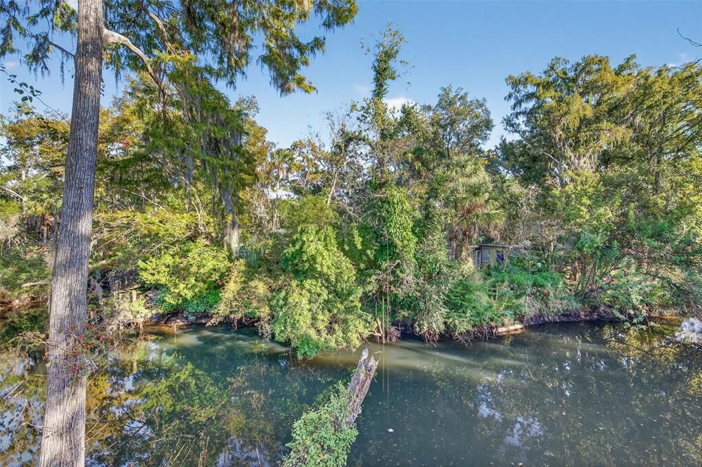 For Sale: $425,000 (5 beds, 2 baths, 1920 Square Feet)