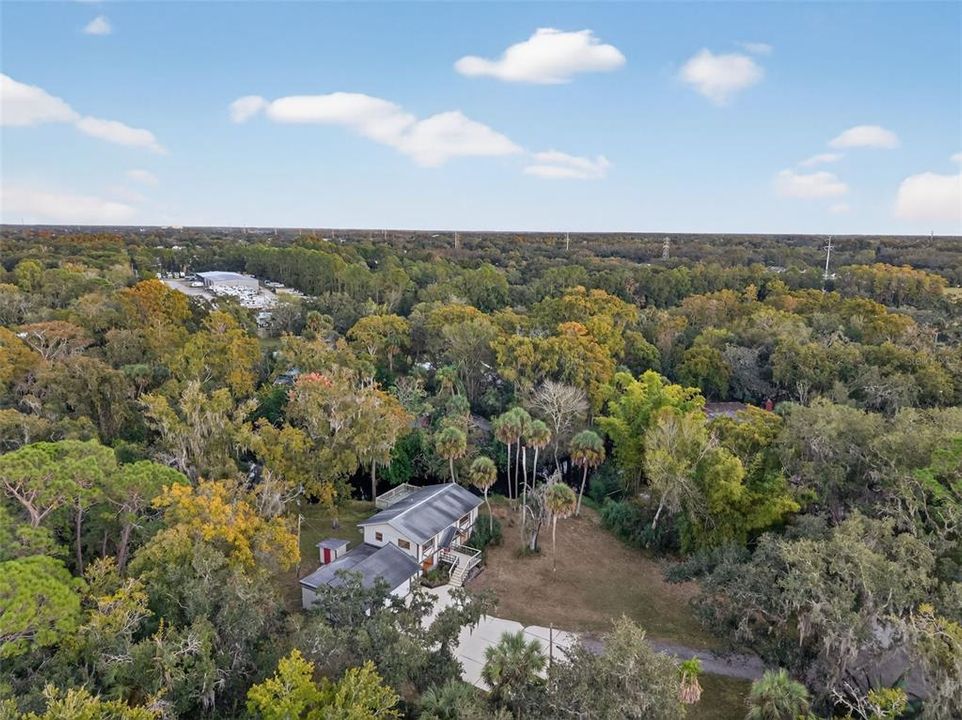 For Sale: $425,000 (5 beds, 2 baths, 1920 Square Feet)