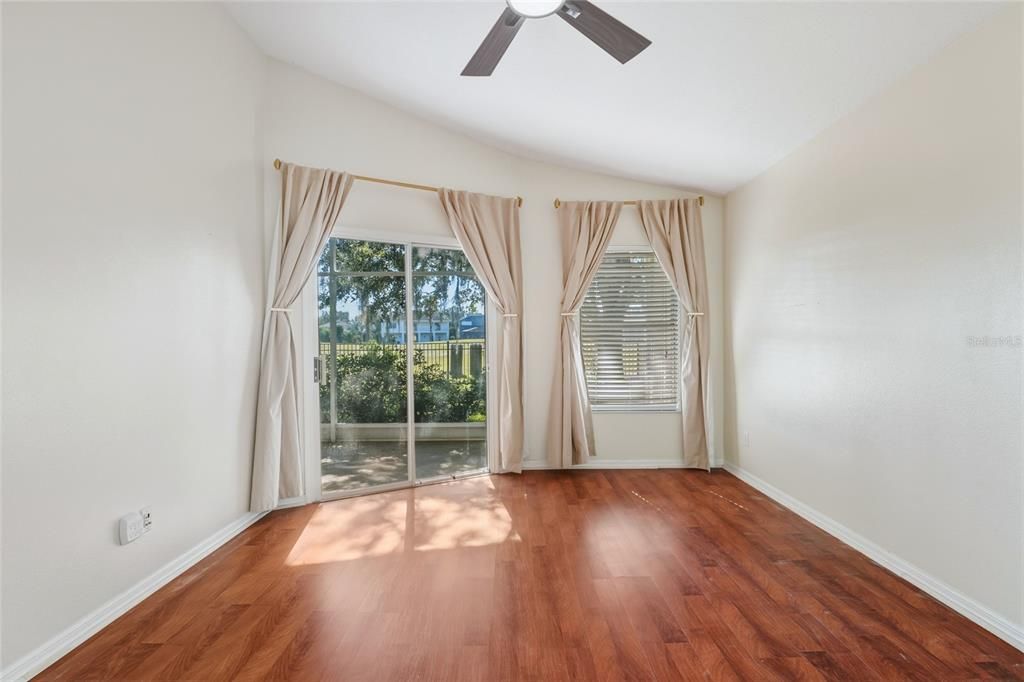 For Sale: $485,000 (3 beds, 2 baths, 1484 Square Feet)