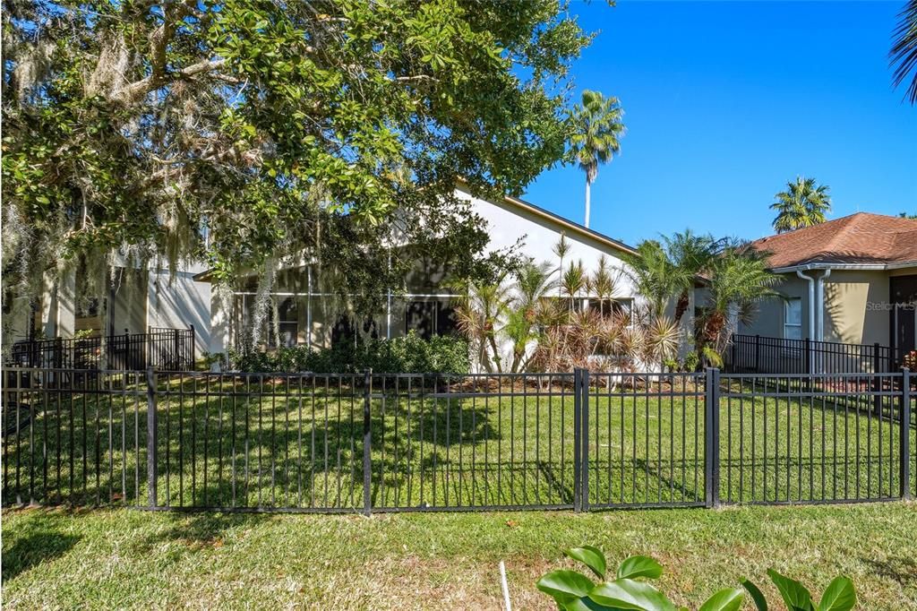 For Sale: $485,000 (3 beds, 2 baths, 1484 Square Feet)